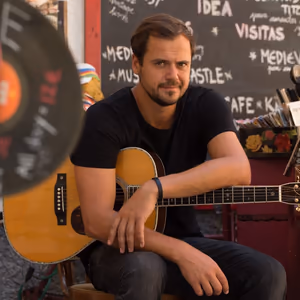 Andraž Hribar
