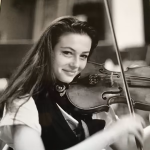 Selma Muhedinović